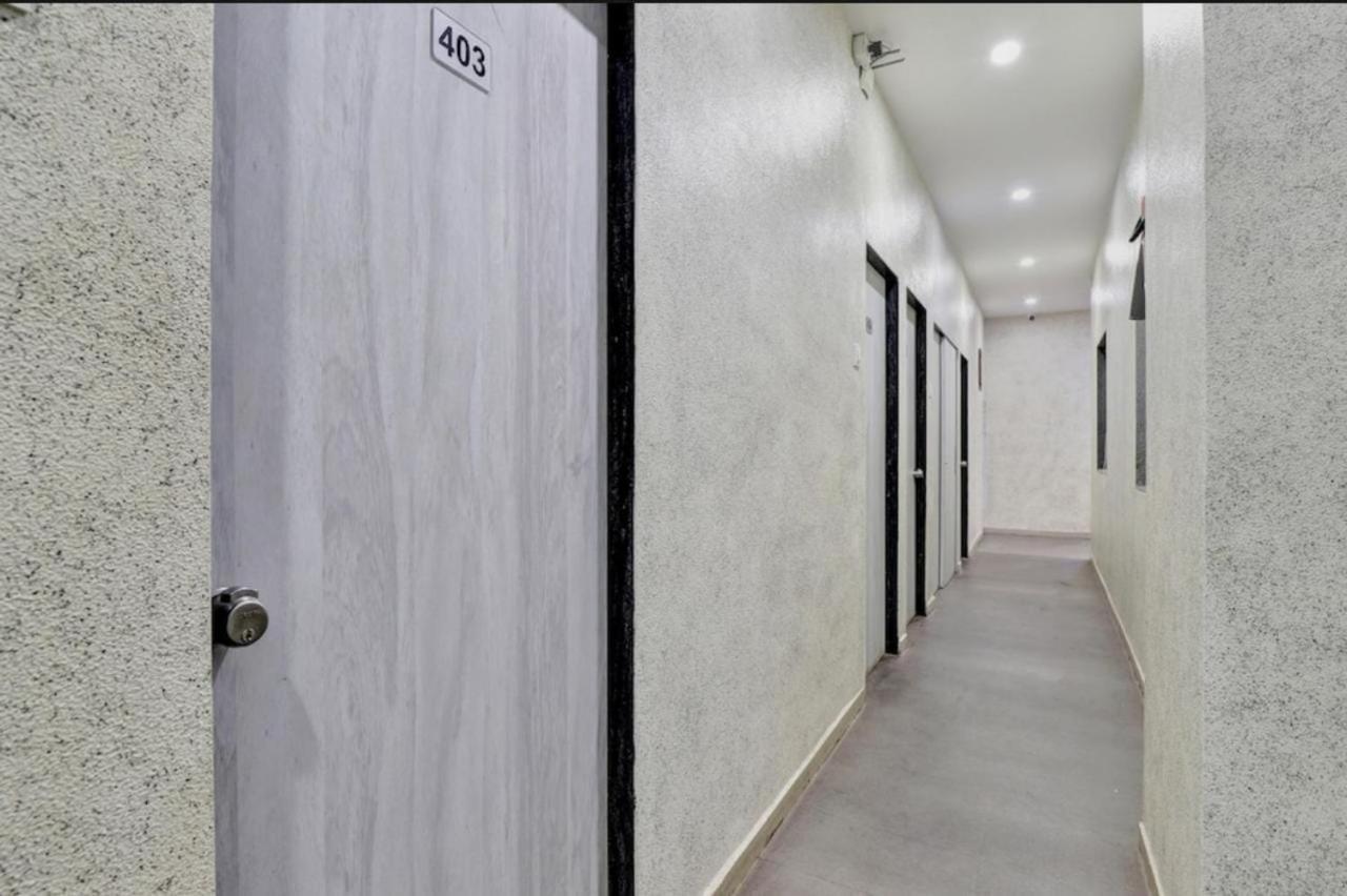 Hotel Unicorn, سورات المظهر الخارجي الصورة